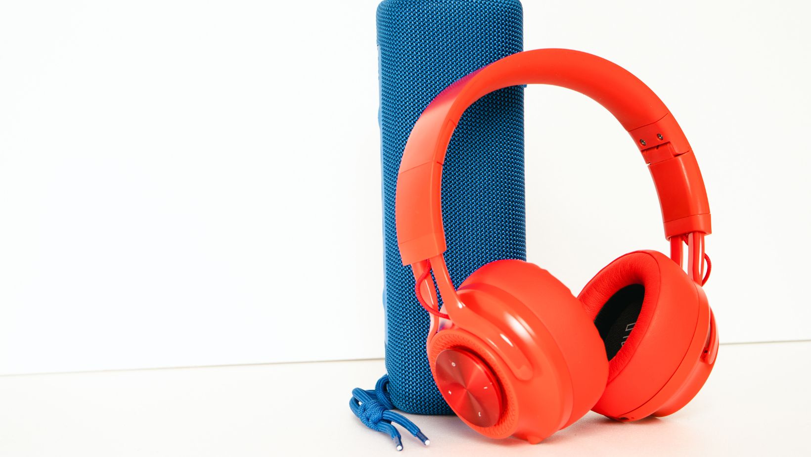 The Sound Quality of Sony Bluetooth Headphones Content Crow